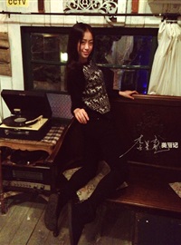 2012.11.07 Photo by Li Xinglong - Beautiful Memory - Female student of Shanghai Theatre Academy(6)
